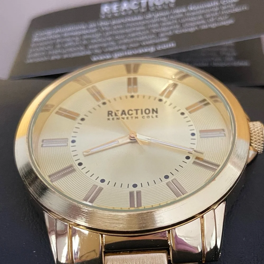 NEW Kenneth Cole Reaction Men's Champagne Dial 3 Hands Movement Watch, 4…